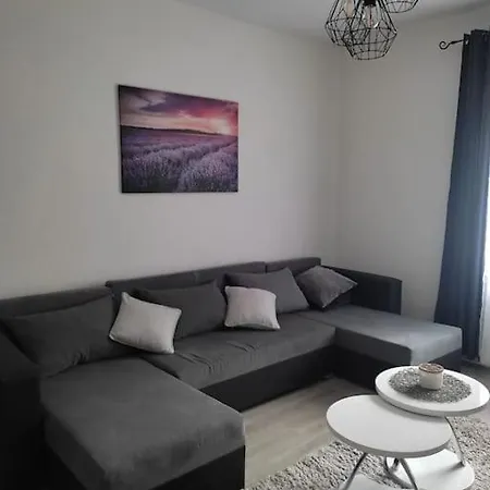 Dora-100m From The Beach Makarska